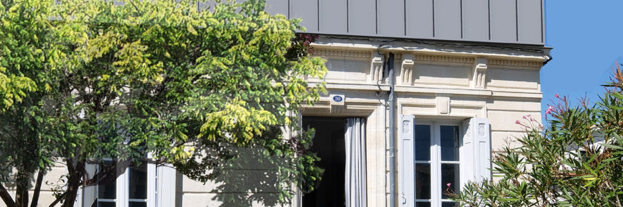 Surélévation en zinc d’une échoppe, Le Bouscat (2021)